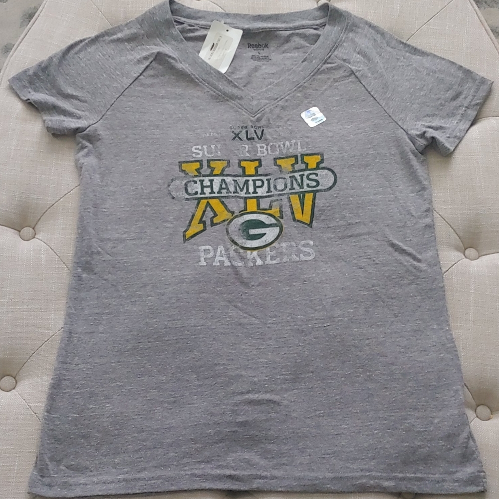 Reebok Green Bay Packers VNeck Superbowl Tee L